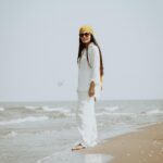 Sahra Asadollahi Instagram – قطره تویی بحر تویی لطف تویی قهر تویی

قند تویی زهر تویی بیش میازار مرا

PHOTo:@neginnosratiii