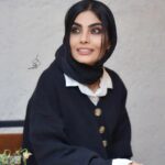Sahra Asadollahi Instagram – اکران و نقد و بررسی تست دوربین
Stylist:@synstyle.ir

Photo:@neginnosratiii 
@raaha_hashemiy
