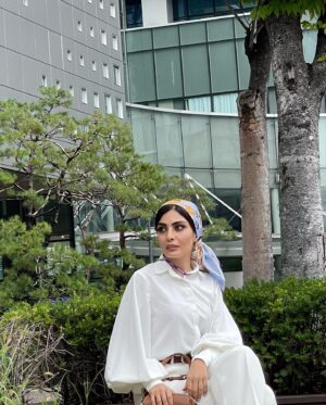 Sahra Asadollahi Instagram - خداحافظ سئول زیبا

#siwff 
#جشنواره_زنان_کره #film_festival 
#womenfilmfestival
#سئول #جشنواره #کره_جنوبی #زن #سینما #بازیگر #کارگردان #فیلم_کوتاه #ایران 
#Seoul #Southkorea #festival #woman #cinema #actress #director #shortfilm #iran🇮🇷
#women_festival 
#siwff_2020씨네페미니즘학교
Stylist:@zeenastylist
@nahidkhazaie