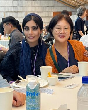 Sahra Asadollahi Instagram - #siwff_night 
#siwff 
#film_festival 
#women_film_festival
ا
#سئول
#جشنواره #کره_جنوبی #زن
#Seoul #festival #southkorea #woman

Stylist:@zeenastylist 
@nahidkhazaie

بابت لهجه و کلمات اگر نادرست هستند ببخشید.تلاشم رو کردم🙈😁