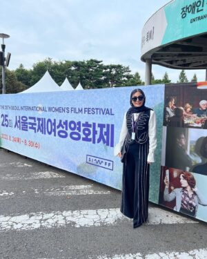 Sahra Asadollahi Instagram - #siwff

@siwff

#جشنواره_زنان_سئول #سئول
#کره_جنوبی
#جشنواره
#زن
#seoul
#South Korea
#festival
#woman
#کره_جنوبی_سئول🇰🇷
ممنونم از تمامی عوامل فیلمم که کنارم بودند و حضور تک تکشون باعث ساخت این فیلم بوده.جاتون کنارم خالیه.
 
Stylist:@zeenastylist
@zeenastylist 

Clothes:@blanc.world 
Clothes:@blanc.tehran 

Shoes:@neda___shoes 

الهه عزیزم ممنونم از تمامی زحماتت برای پخش فیلمم@elahegodarzi

ناهید جانم ممنون که همیشه همراه منی
@nahidkhazaie