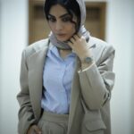Sahra Asadollahi Instagram – اکران اسپاسم در گروه هنر تجربه در باکس اتاق فرار ادامه داره….

Photo:@ssr1378 
Stylist:@synstyle.ir