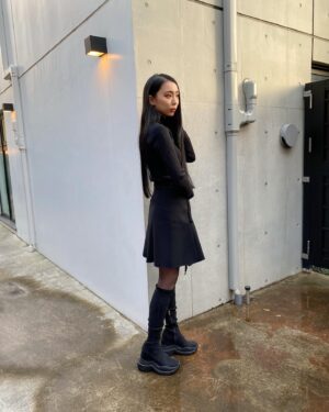 Saiki Atsumi Instagram - 𓇗
⁡
⁡
2022年もよろしくお願いします
⁡
⁡
#bandmaid
#saiki