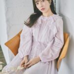 Saito Yuri Instagram - 最近1番買ってるブランドのワンピース🩷🌸 着ていてやっぱり1番テンションあがる洋服がいいよね？ ⁡ 可愛いのに長時間着ていても楽な素材で 出来てるのもポイント高いよね〜 急いでいるときってワンピースで選ぶとコーデが かちっと決まるからそういう時も選びがちだよね？笑 ⁡ これって絶対私だけじゃないはず🤣 みんなはどうかな？ どうしよう、私だけだったら...笑 ⁡ _____ ⁡ dress…@casa_fline earring…@seasukii_jp sandal…@dianashoespress ⁡ _____ ⁡ #今日の服 #今日のコーデ #ゆったんコーデ　 #斉藤優里 #ゆったん
