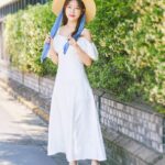 Saito Yuri Instagram - 帽子がこの時のコーデはめちゃくちゃ ポイントになってるから海外とかリゾート地帯で 被るのが絶対おすすめ！ ⁡ 顔の日焼け対策もばっちりにしてくれるから 夏は重宝するよ〜♡♡♡ 写真撮る時も凄く映えるし可愛い☺️🩷 ⁡ _____ ⁡ dress...@and.couture hat...@elendeek choker bangle...@anemone_official sandal...@31sonddemode _____ ⁡ #今日の服 #今日のコーデ #ゆったんコーデ #斉藤優里 #ゆったん