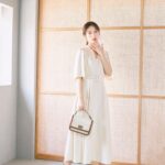 Saito Yuri Instagram - 綺麗めワンピースにはゆるく髪だけ結んだ方が 気合いが入りまくらずだけどきちんとして見えたよ✨ ⁡ 夏のワンピースって涼しさもありながら コーデが一気に決まるから私も私服では 本当に合わせがちだな〜🥰❣️ ⁡ 白いワンピースは可愛いくて顔周りも 明るく見せてくれるから好き♡♡♡ ⁡ _____ ⁡ dress...@noela_official bag...@randa_pic ring...@agu_accessory @higashiyamapr @yoaa.official pierce...@pinkowlbijouofficial sandal...@dianashoespress _____ ⁡ #今日の服 #今日のコーデ #ゆったんコーデ #斉藤優里 #ゆったん