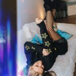 Salem Ilese Instagram - just restocked my merch store! lots of fun goodies for the holidays ☃️ (link in bio)
