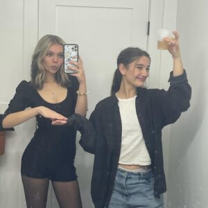 Salem Ilese Instagram - girls girling