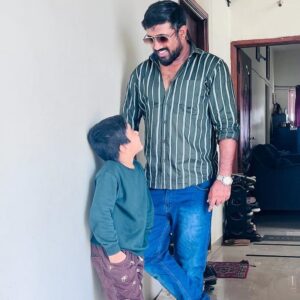 Salma Arun Instagram - Happy birthday Arun❤️😘 

Thank you for being a part of my life. It’s been a wonderful 10 years of love, laughter and happiness. You  know how much I love you. You are the best husband and a best father. You are the best thing happened in my life. 

Love you to the moon and back ❣️❣️❣️