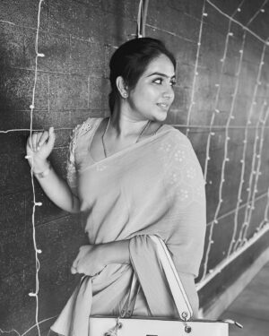 Salma Arun Instagram - 🩶🩶🩶…. 
@salma.arun_official