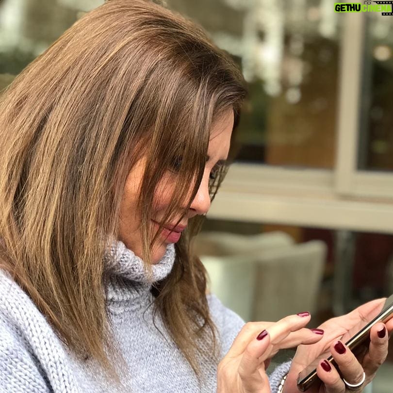 Salma Almasri 2 - 11.3K Likes - #salma#salmaalmasri#salm_almasri#damascus#syria#syrianactress#actress#tv#series#fan#fans#dubai#dxb#mydubai#abudhabi#uae#love#سلمى#سلمى_المصري#دمشق#سوريا#ياسمينة_الشام #ممثلة
الإطمأنان عالاهل والحبايب يسعد مساكم بالخير