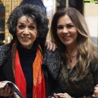 Salma Almasri 2 Instagram - #salmaalmasri#damascus#syria#syrianactress#actress#tv#series#fans#dubai#dxb#dubai#lebanon# Egypt# Libya#uae#love#سلمى_المصري #دمشق#سوريا#ياسمينة_الشام #ممثلة ست الكل ايقونة الكوميديا سامية جزائري الله يحميكي ويعطيكي الصحة