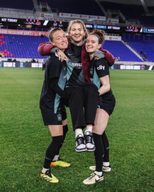 Sam Mewis Instagram - this trio >>