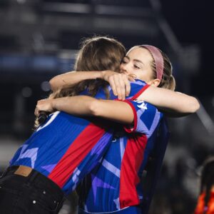 Sam Mewis Instagram - All the emotions from Sam during her speech as the Courage honor her legendary career tonight 🥹