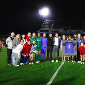 Sam Mewis Instagram - All the emotions from Sam during her speech as the Courage honor her legendary career tonight 🥹