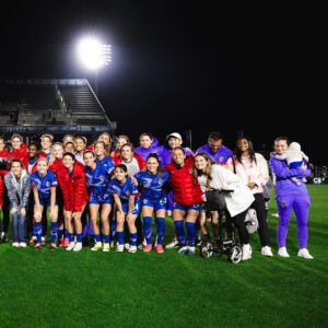 Sam Mewis Instagram - All the emotions from Sam during her speech as the Courage honor her legendary career tonight 🥹