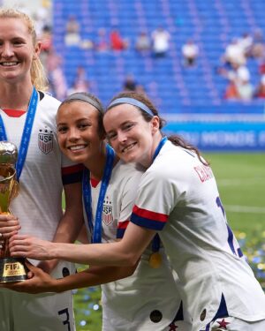 Sam Mewis Instagram - Tower of Power forever 💙