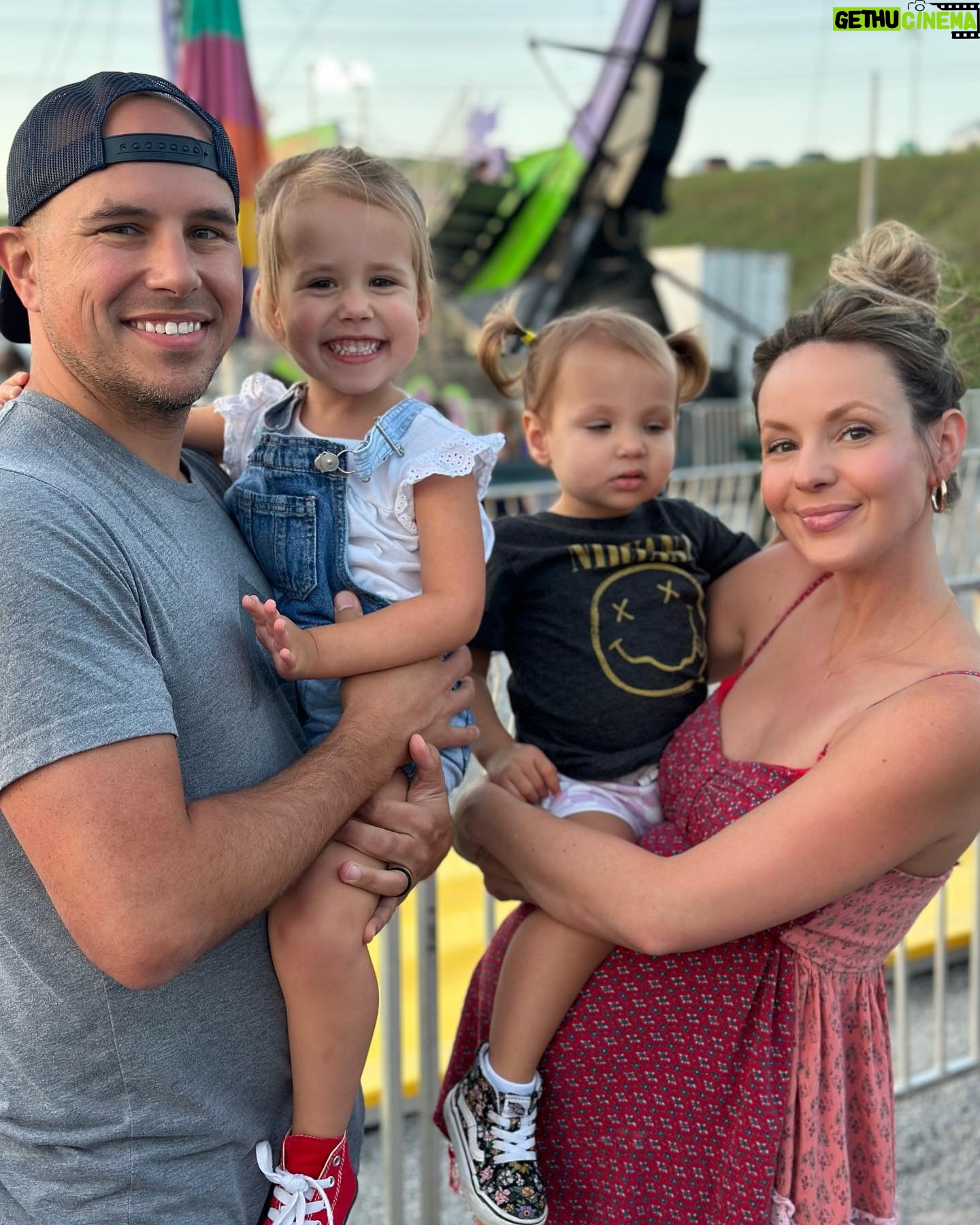 Samantha Droke - 720 Likes - It’s that time of the year!🎢
Fair fun with these kiddos at 36 weeks pregnant! 😬🫣🥰
#fairfun #36weekspregnant #fair #nashvilletn #nashvillemom