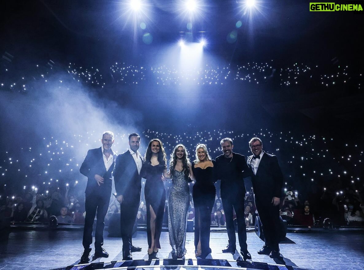Samantha Barks Instagram - Can’t believe it’s the last performance of The Reunion tonight in China! I have had the most incredible time here thank you so much to our audiences for welcoming us all with open arms!! Thank you to this sensational cast for the great memories and so so many laughs!! I am in awe of all your talents and it has been so much fun sharing the stage with you all ❤️