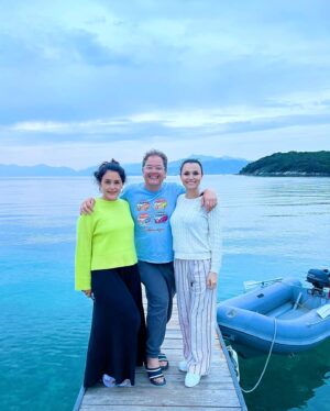 Samantha Barks Instagram - Missing these glorious people already!! I had so much fun in Corfu #bts with everyone! I am so excited for you all to see this show to see what we have been up to @mammamiadreamtv 🇬🇷❤️