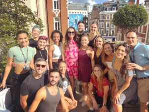 Samantha Barks Instagram - I have had the most beautiful last day at @frozenlondon before I start my maternity leave!Performing as Elsa to 8 months pregnant has been one of the greatest joys of my life and I am so grateful to @frozenlondon for making it possible and being so supportive every step of the way!! I want to thank this amazing cast for their love and support and for such a glorious year together on and off stage!! This building is truly special and I can’t wait to return to Arendelle in the new year! Today they threw me a beautiful party to send me on my way for maternity leave and my heart is full to the brim with all the love they have showed me!! Thank you everyone at @frozenlondon ❤️ BIG love to @bencirish for the most incredible cake 🥹❤️