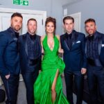 Samantha Barks Instagram - ACT 2 💚 I was so honoured to be joined by such incredible talent up on that stage!! The one and only @orfeh that was the BEST reunion and to have her up on the drury lane was truly an honour❤️ @bradleyjaden we have wanted to sing together for such a long time and finally we made it happen, and it was soooo worth the wait, you are a STAR ⭐️ @the_overtones I have been such a fan for ‘the longest time’ and it was a real pinch me moment to sing with you guys, thank you so much!! A massive thank you to @brauhala for letting me sing your ‘into the unknown/show yourself’ mash up, it was a real highlight for me 🙏🎶 Thank you to @michaelbradleymusic for your genius, I could not have done it with you you! @thanks to @westway.music for making it all happen!! ❤️ 📸 @danny_with_a_camera Gown @celiakritharioti Styling @karl_willett Assistant @adelepentland Alterations @carolinajobb Make up @alexreadermakeup Hair @iamjamesjohnson