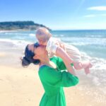 Samantha Barks Instagram - Baby’s first beach day 🐚🇬🇷