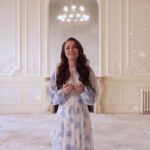 Samantha Barks Instagram - #FrozenLondon’s original ice queen returns ❄ From this evening, Samantha Barks is back in the Kingdom of Arendelle, bringing magic and powerhouse vocals to the role of Elsa. The gates are open, welcome home 💙 ‘Dangerous To Dream’ is available now to stream for free on all major platforms 🎶