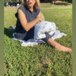 Samantha Brown Instagram - The Ultimate travel towel for me are baby cotton muslin swaddling cloths. Super lightweight can fit it any bag and they perform so many tasks- for kids and adults. I’ve had mine for over 11 years!