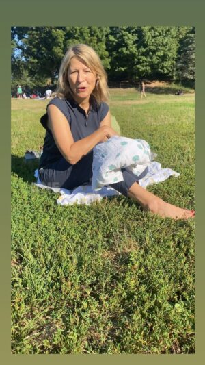 Samantha Brown Instagram - The Ultimate travel towel for me are baby cotton muslin swaddling cloths.  Super lightweight can fit it any bag and they perform so many tasks- for kids and adults.  I’ve had mine for over 11 years!