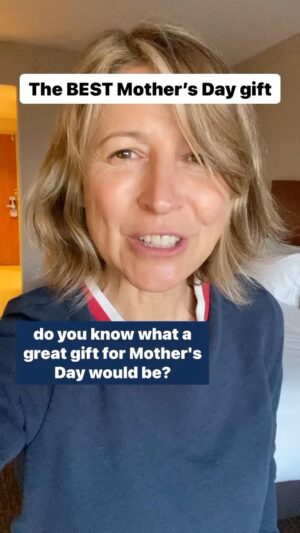 Samantha Brown Instagram - Mother’s Day is May 12th, plan wisely my friends! 

#mothersday #motherdaygift