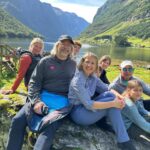 Samantha Brown Instagram - From my family to yours, I hope you’re enjoying this beautiful weekend!