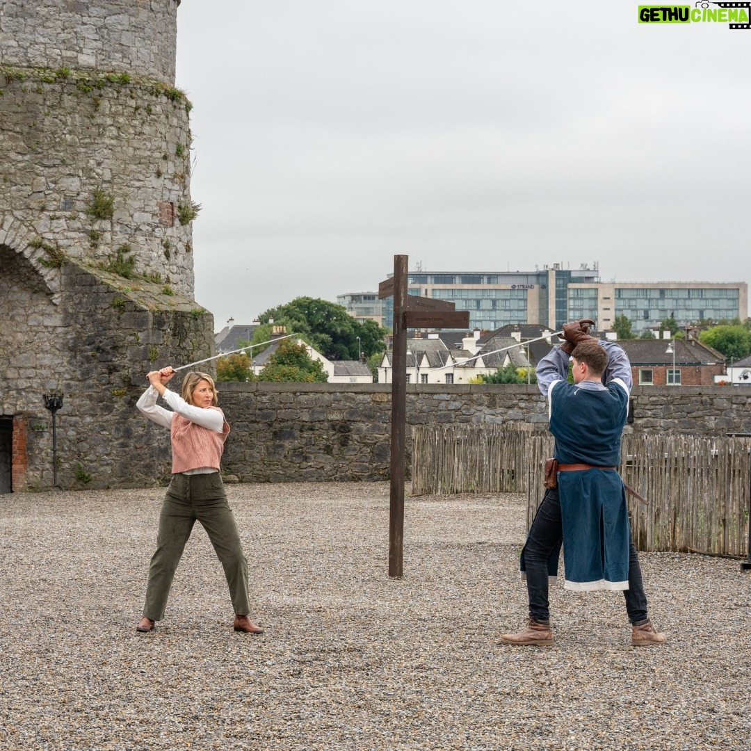 Samantha Brown Instagram - Just a reminder, our “Limerick & County Clare, Ireland” episode is up for a People’s Telly Award and today is the LAST day to vote. If you loved this episode as much as we do, tap my username @samanthabrowntravels and click the LINK in bio vote if you haven’t already. #samanthabrown #placestolove #limerick #ireland