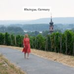 Samantha Brown Instagram - Did you know National Wine Day is this Saturday? To celebrate, I put together some of the coolest wine regions you may have never heard of. Tap my username @samanthabrowntravels and click the LINK in bio to check my list and let me know in the comments if any were already familiar! #samanthabrown #placestolove #terroirtravel #wineday