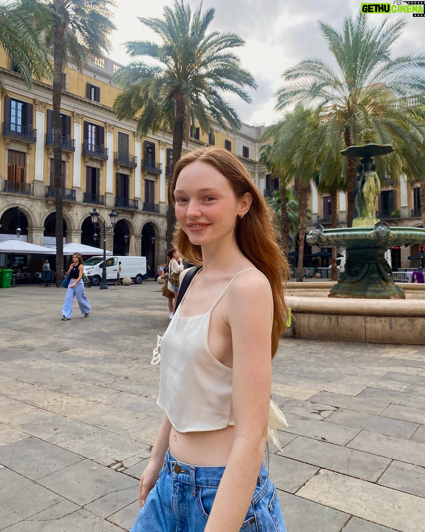 Samantha Cormier Instagram - spain outtakes 📸
