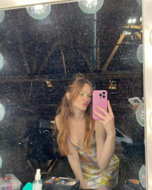 Samantha Cormier Instagram - yesterday 💚