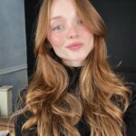 Samantha Cormier Instagram - lil selfie dump