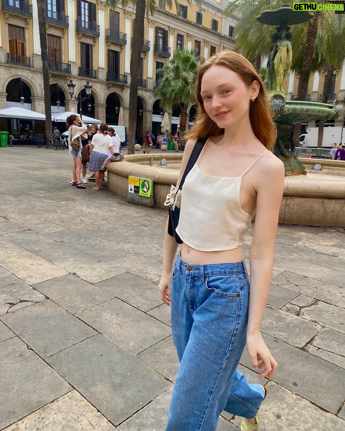 Samantha Cormier Instagram - spain outtakes 📸
