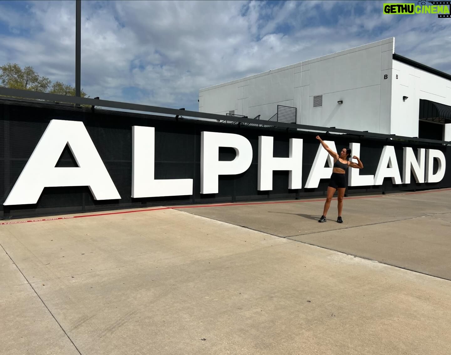 Samantha De Martin Instagram - Everything’s bigger in Texas, even the gyms 🤩 what a treat it was to finally visit @official_alphaland