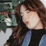 Samantha Fekete Instagram - “I know you’re talking about your trauma but your hair looks great” - @sloaneaveryx