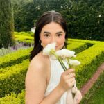 Samantha Fekete Instagram - thanks for stopping by, enjoy the rest of your scroll 🤍
