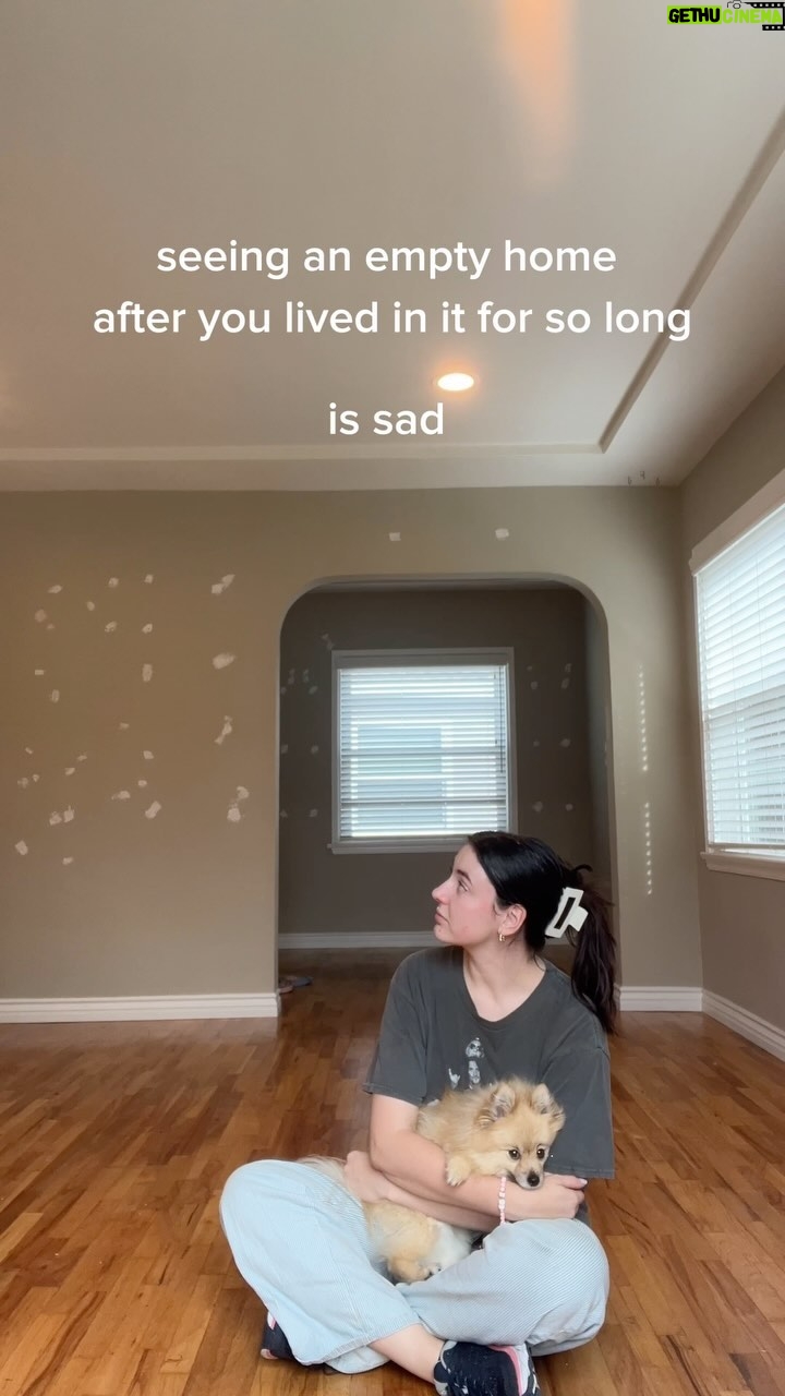 Samantha Fekete Instagram - Change is good if you let it be. I took a video of my final moments in my home of the last 3 years, and intended on just sharing these thoughts with close friends, but on the off chance that this connects with anyone else, I figured I’d share it here as well 🤍 I’ve been compartmentalizing a lot in the process of this move, and if you know me, you know writing is a big part of my processing. So anticipate another book of poems in your future lol