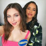 Samantha Hanratty Instagram - Let’s goooo team 90s lolll who do you think is going to win?? Watch @familyfeudabc tonight ♥️ #yellowjackets #familyfued #celebrityfamilyfeud