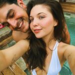 Samantha Hanratty Instagram - Honeymoon with honey♥️ Still can’t believe we are married 🥰