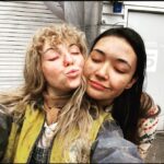 Samantha Hanratty Instagram - Thank you for 400k♥️ here is a really sexy photo 💩 for you😍 #yellowjackets #bts #photodump