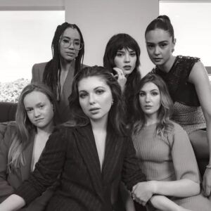 Samantha Hanratty Instagram - Naughty 90s😈 / @latimes