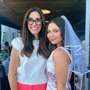 Samantha Hanratty Instagram - Bride to be!! Had the best time with my loved ones celebrating my bridal shower!! I’m a very lucky girl♥️👰🏼‍♀️

#bridetobe #bridalshower