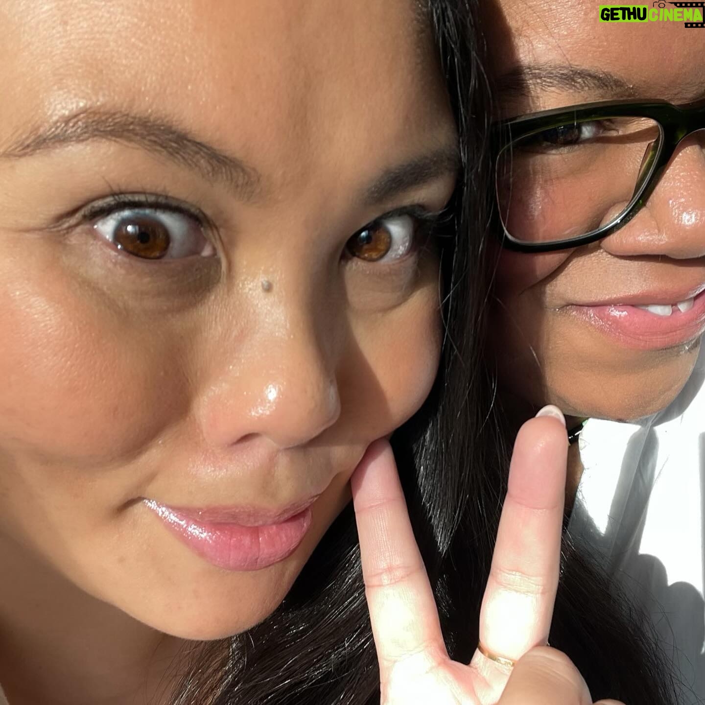 Samantha Irby Instagram - literally us!! the agenda ham snacks me dump truck and jump scare lucky bastard smh the funniest tweet i have ever seen enjoying the go
