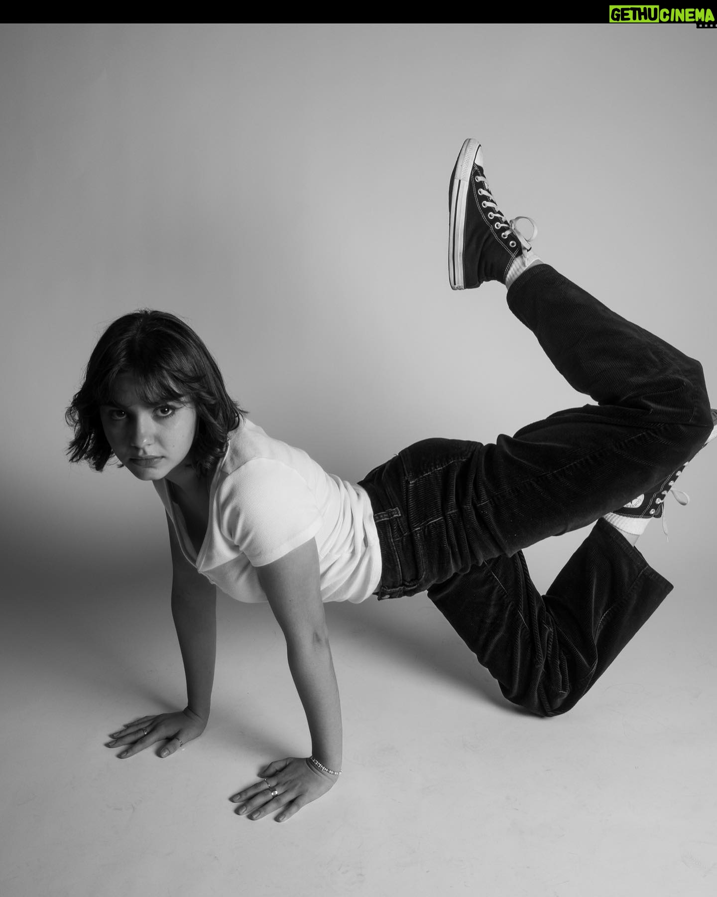 Samantha Lorraine - 16K Likes - Just a poser 🤷♀️
@giginewtonn #incredible #photographer #summercamp