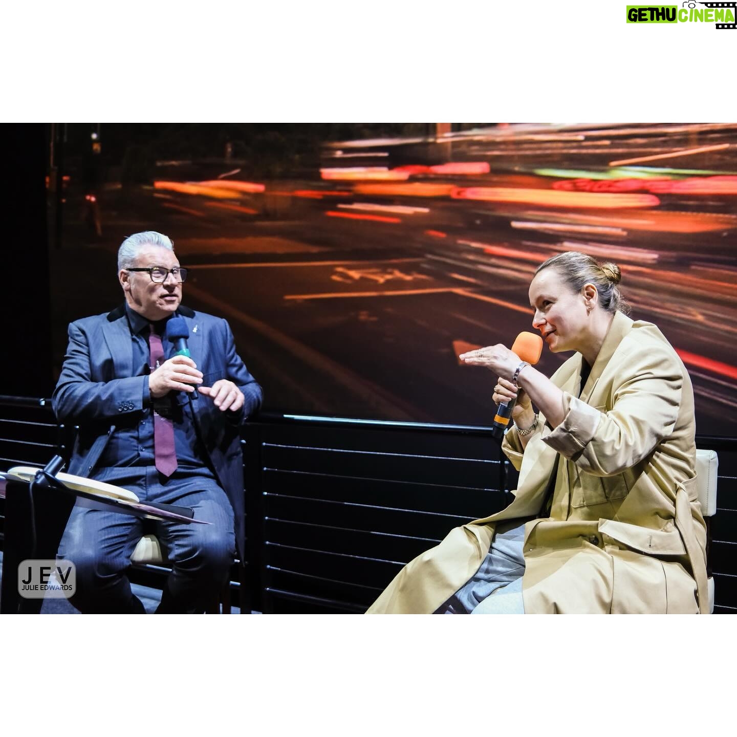 Samantha Morton Instagram - A pleasure as always to talk to @kermodedodge at #MK3D @britishfilminstitute southbank alongside such exciting and talented guests @abimorgan9 and @richard_linklater Thanks for having me π¦π πΈ Julie Edwards Visuals